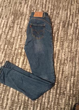 Джинси джегинси