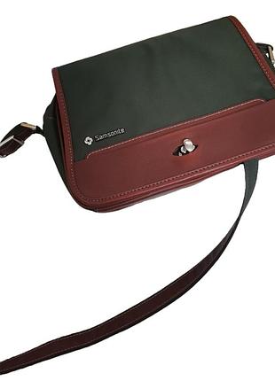 Брендова вінтажна  зелена сумка через плече