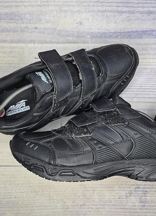 Кроссовки avia