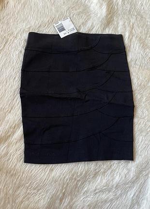Спідниця guess вузька коротка спідниця-бандаж