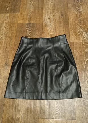 Кожаная юбка zara