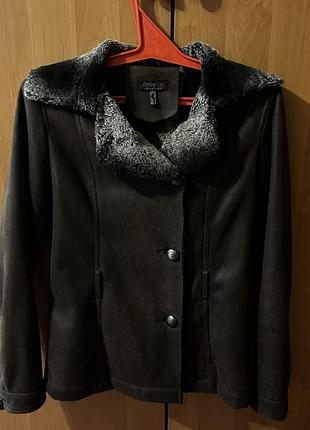 Жіноча дублянка куртка