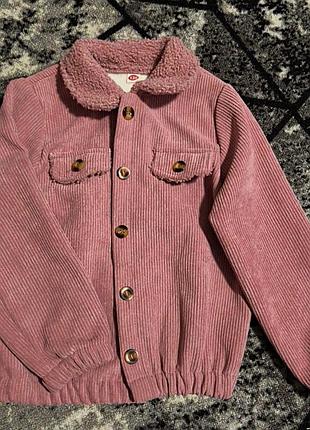 Курточка на девочку