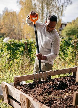 Вилы для компоста fiskars solid (1070674) 8