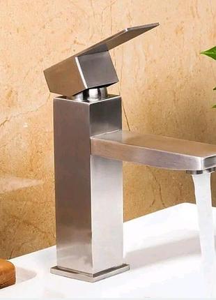 Смеситель для умывальника venta из нержавеющей стали.