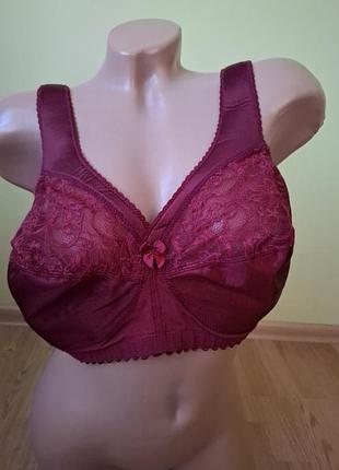 Бюстгальтер м'який без кісточки 95с