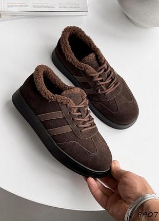 Жіночі зимові шоколадні кеди кампуси