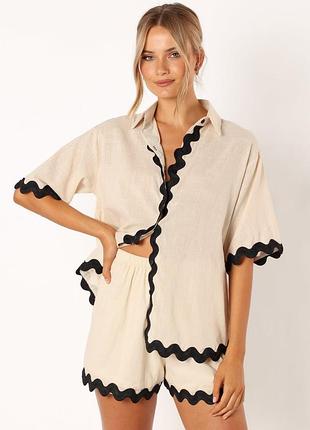 Костюм женский шорты и рубашка