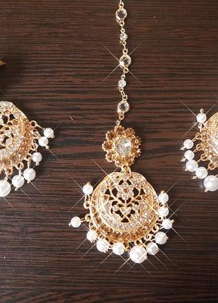 Шикарна індійська східна прикраса на голову. тика та сережки. прикраса до сарі індійського.