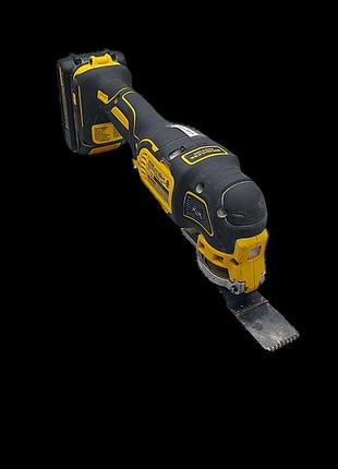 Шліфувальна машинка болгарка б/у dewalt dcs355 + акб 20v max + зу dcb107