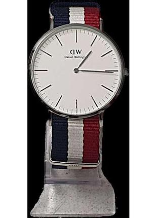 Наручные часы б/у daniel wellington classic cambridge 40 mm