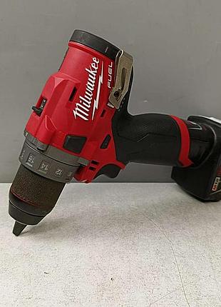 Шуруповерт б/у milwaukee m12 fdd 2