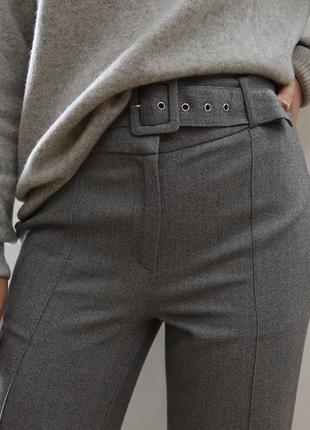 Брюки классические со стрелками