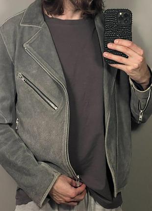 Косуха унісекс з вінтажним ефектом.