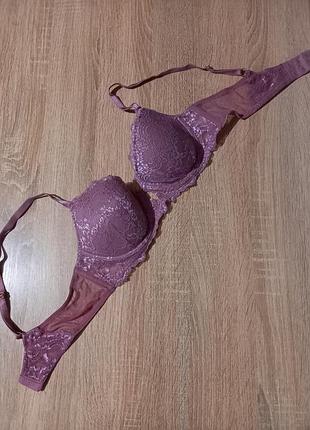 Бюстгальтер