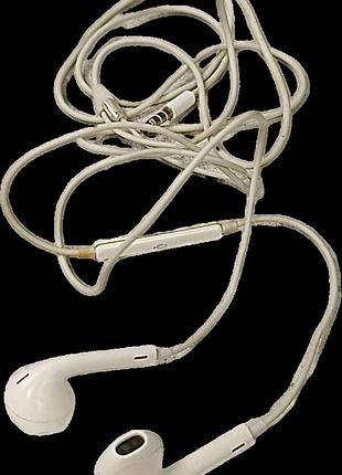 Навушники bluetooth-гарнітура б/у apple earpods (3.5 мм)
