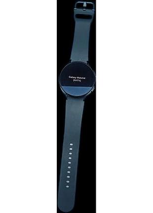 Смарт-часы браслет б/у samsung galaxy watch4 44 sm-r870