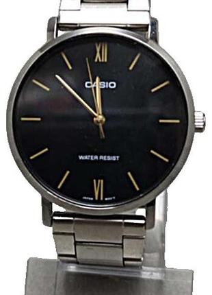 Наручные часы б/у casio mtp-vt01