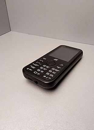 Мобильный телефон смартфон б/у 2e e240 2022 2.4" 2sim, 1000ма•год 5