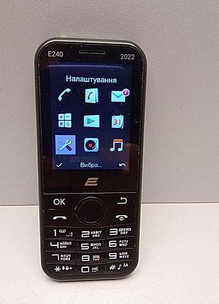 Мобильный телефон смартфон б/у 2e e240 2022 2.4" 2sim, 1000ма•год 9