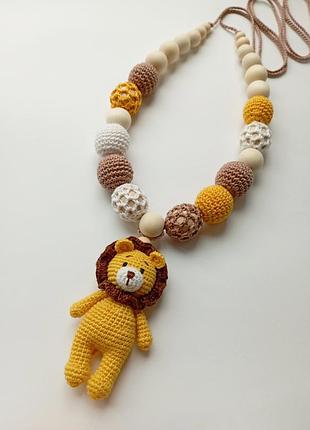 В'язані слінгобуси з левом, подарунок малюку
