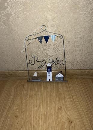 Декор на стіну