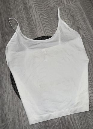 Біла базова майка