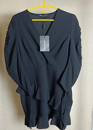 Платье черное plt новое, размер м