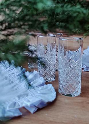 Стакани, склянки