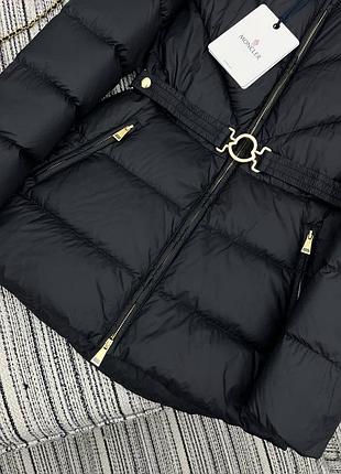 Пуховик монклер