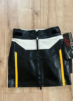 Чорна шкіряна мініспідниця diesel x alpinestars