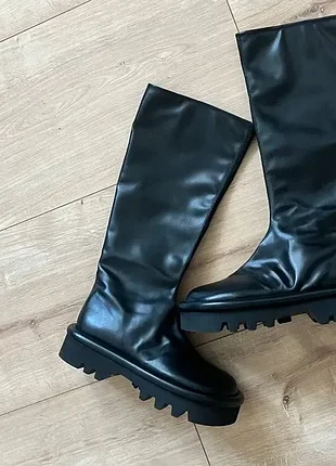 Чорні черевики jw anderson