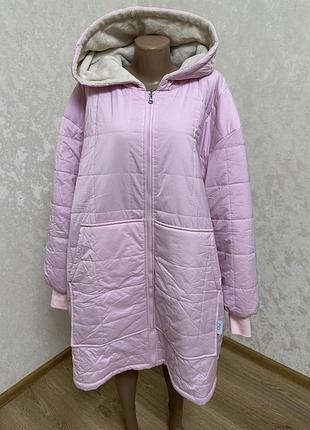 Відмінне стьобане  пальто , подовжена куртка на утепленні з капюшоном великий розмір