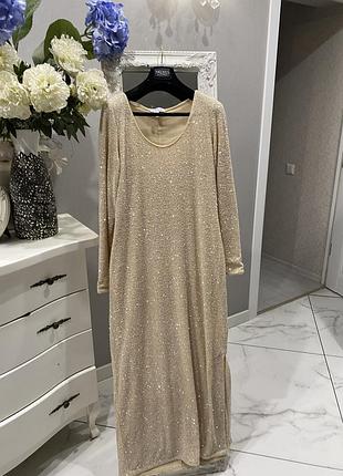 Шикарное платье от  дорого бренда