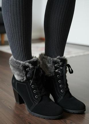 Жіночі черевики,демісезонні,стильні,
натуральні ботинки на шнурках tamaris,німеччина,р.40