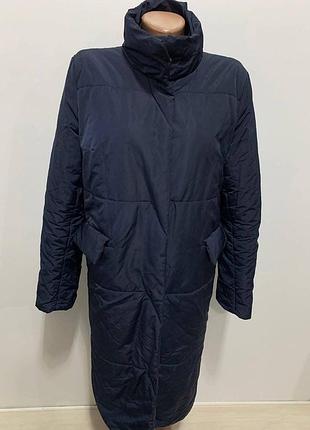 Гарна куртка пальто 💙