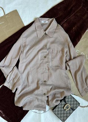 Блуза брендова із змішаного шовку mani. вінтаж.