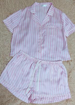 Атласная пижама 12-14 размер, евро 40-42, замеры в объявлении