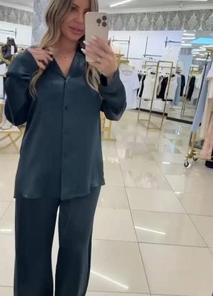 Шикарний, елегантний костюм