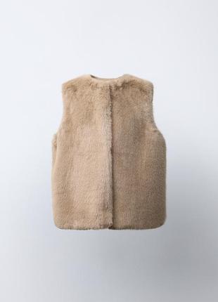 Женская жилетка под норку