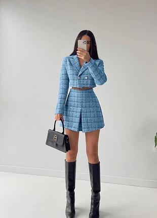 Костюм жіночий