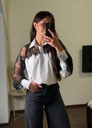 Женская белая блузка с кружевом