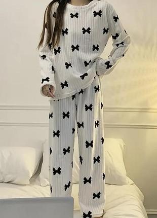 Піжама плюшева  принт бантики