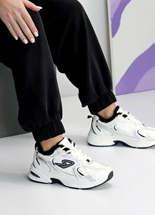 Кросівки жіночі екошкіра екохутро білі 26151