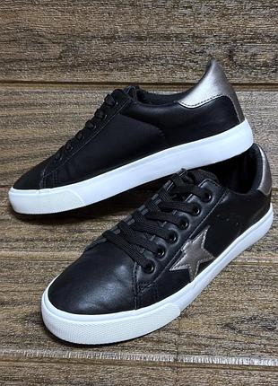 Женские кроссовки 37,5 размер (24 см стелька) черные нарядные праздничные кеды с серебряной звездой