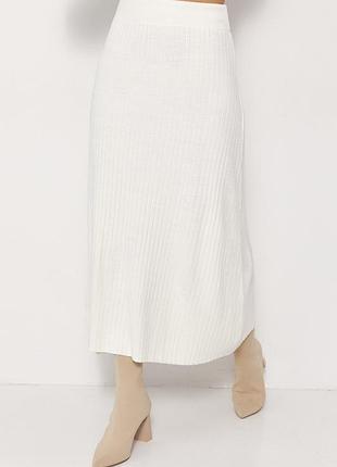 Міді спідниця у широкий рубчик , тепла в’язана спідниця