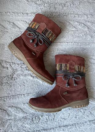 Зимові замшеві чоботи remonte