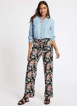 Шикарные брюки с лампасами в потрясающий цветочный принт-веточний принт