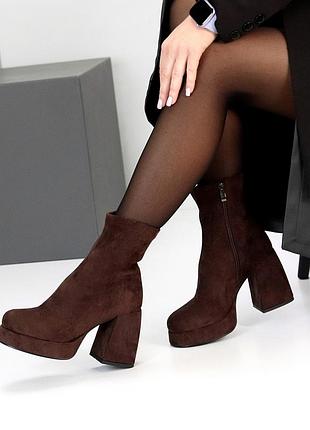 Повседневные коричневые женские ботильоны на каблуке демисезонные деми эко-замша весна осень