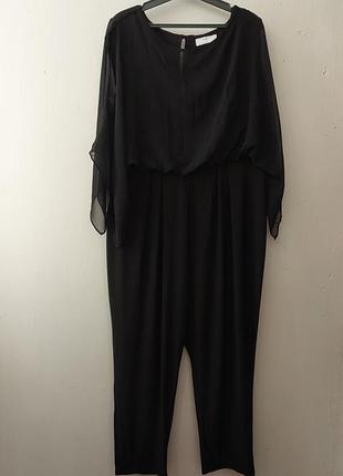 Жіночий комбінезон